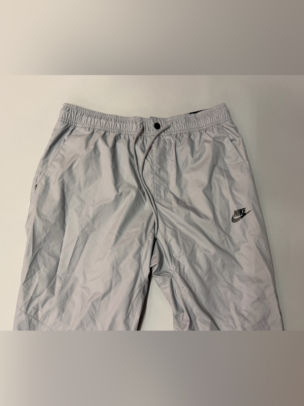 NWT Nike Men Pants Light Gray Windbreaker Jogger 898403 012 Size M - Picture 4 of 10